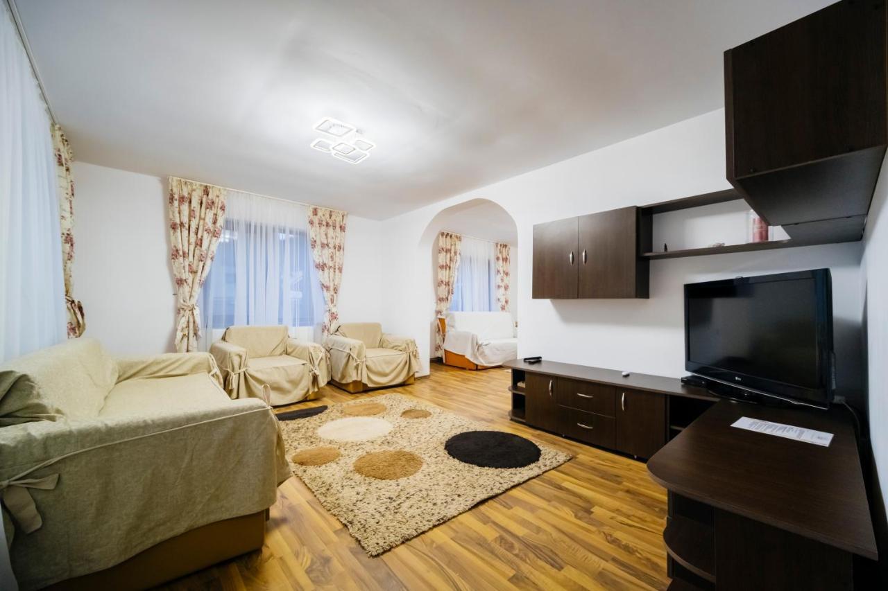 Casa Valeria Voronet Villa ภายนอก รูปภาพ